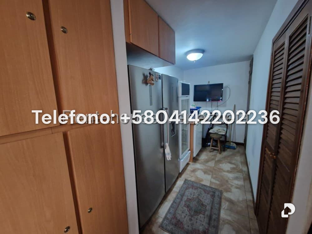 Casa en Santa Paula, Caracas – 24
