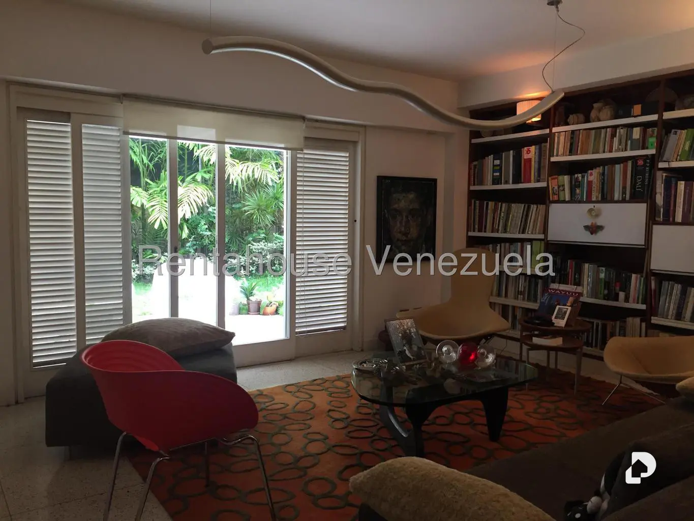Casa en San Román, Caracas – 25