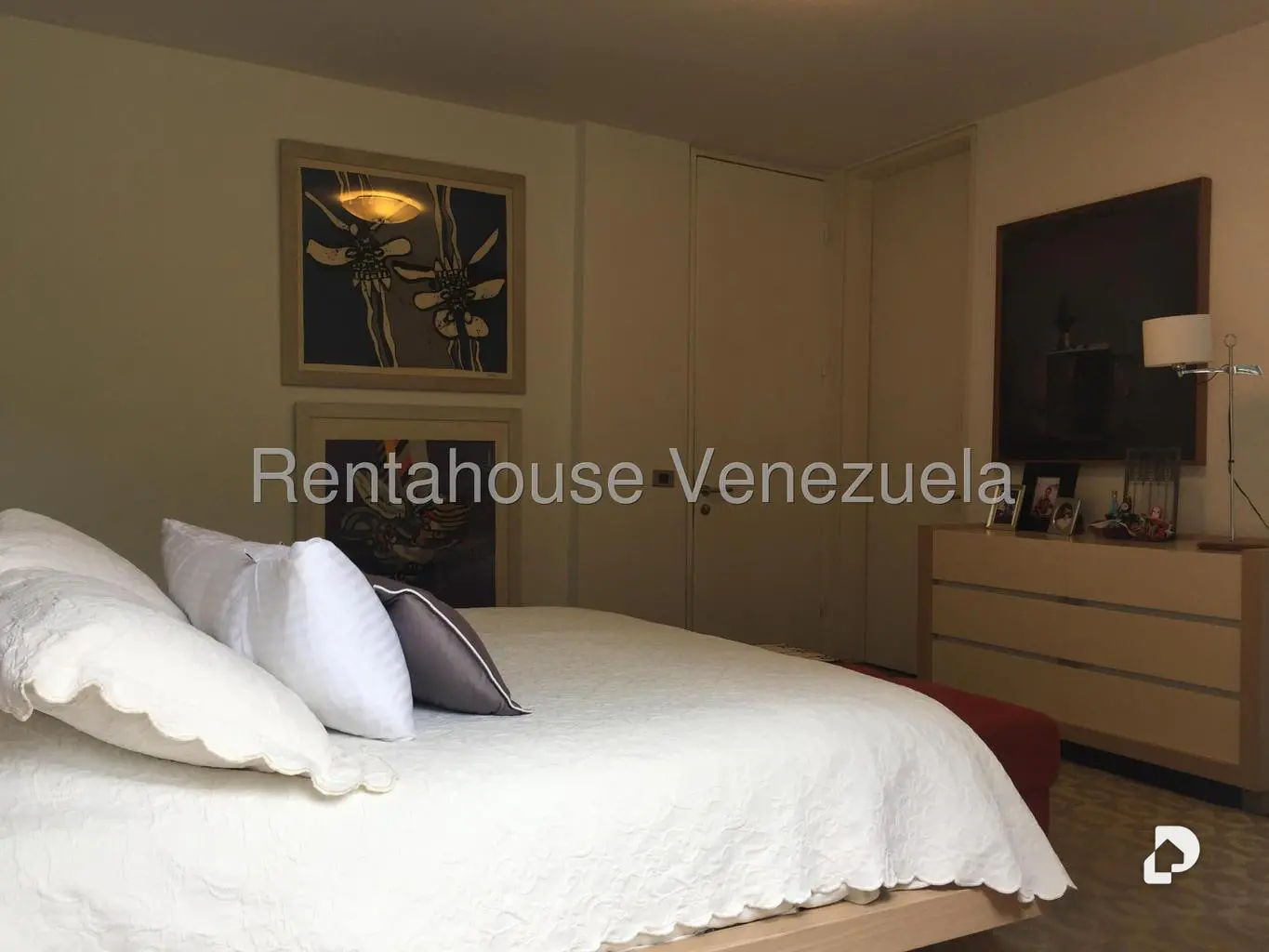 Casa en San Román, Caracas – 23
