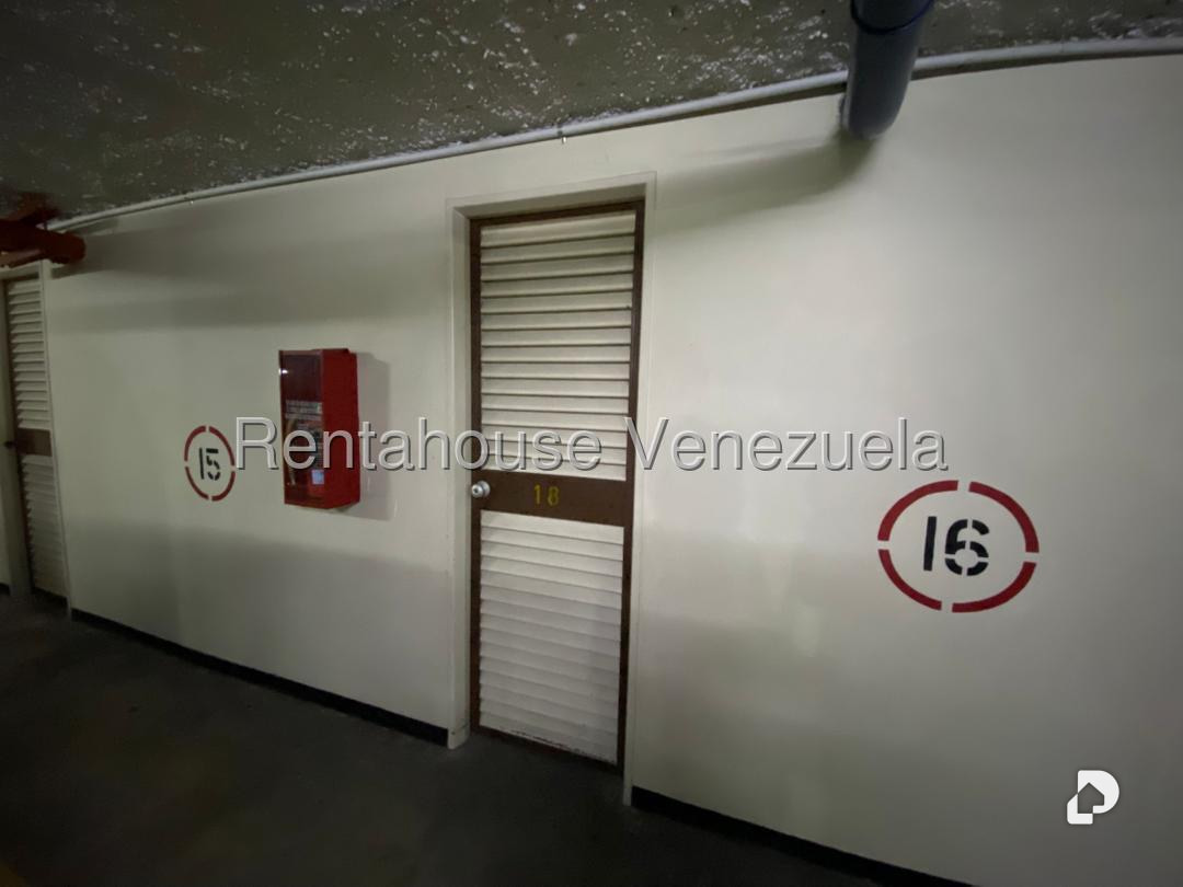 Apartamento en La Alameda, Caracas – 23
