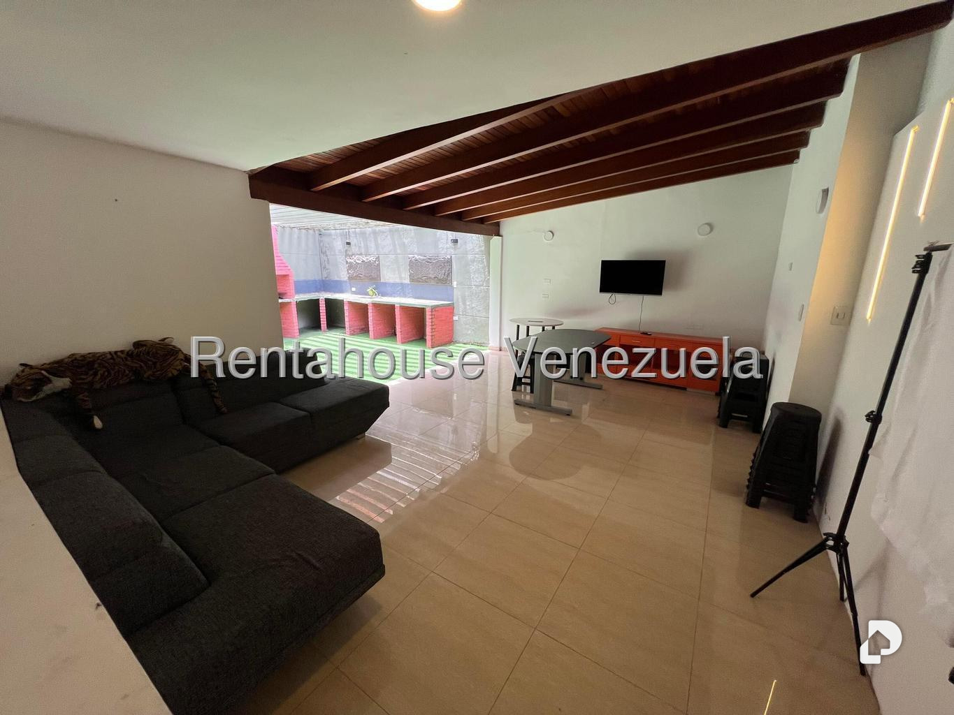 Casa en Las Acacias, Caracas – 5