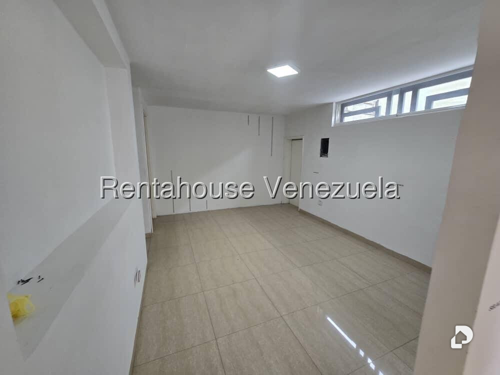 Casa en Las Acacias, Caracas – 13