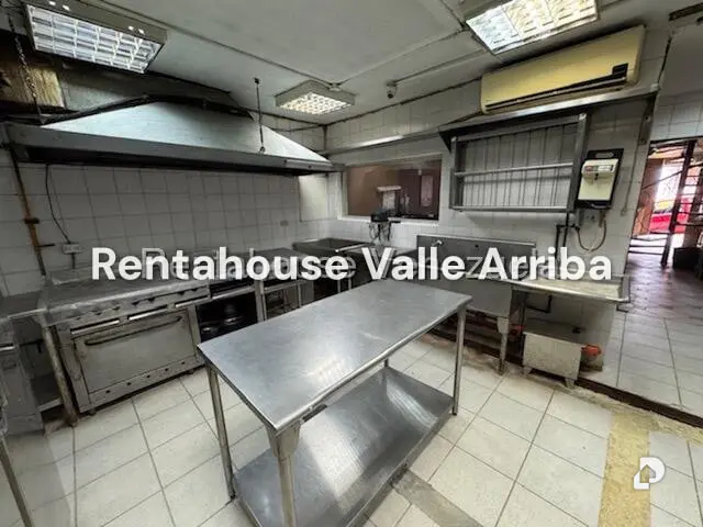 Local comercial en El Hatillo, Caracas – 20