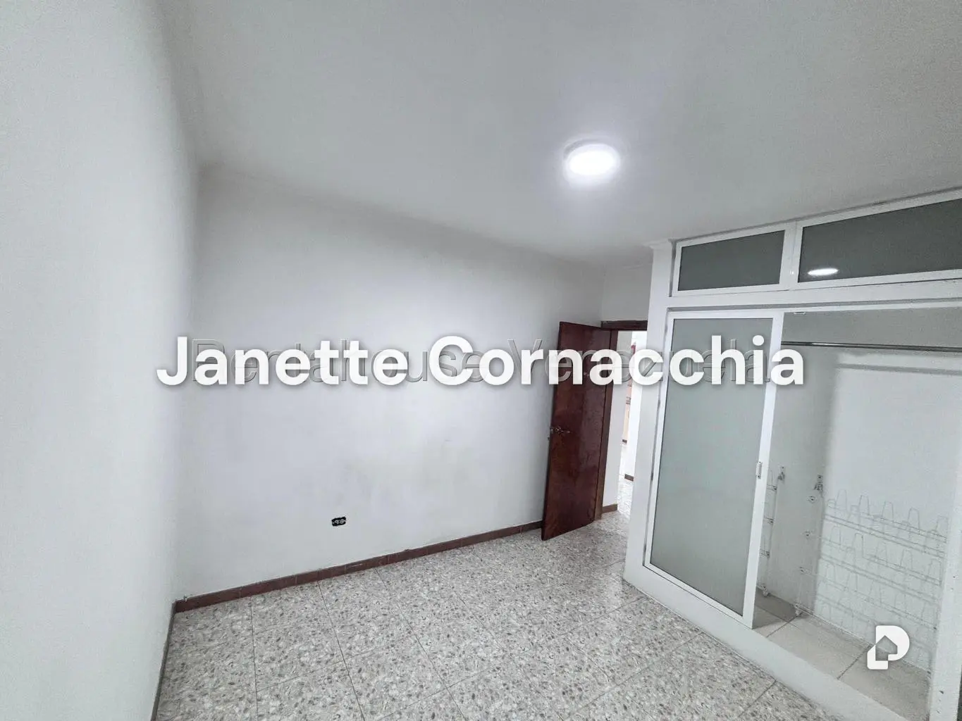 Local comercial en Colinas de Bello Monte, Caracas – 3
