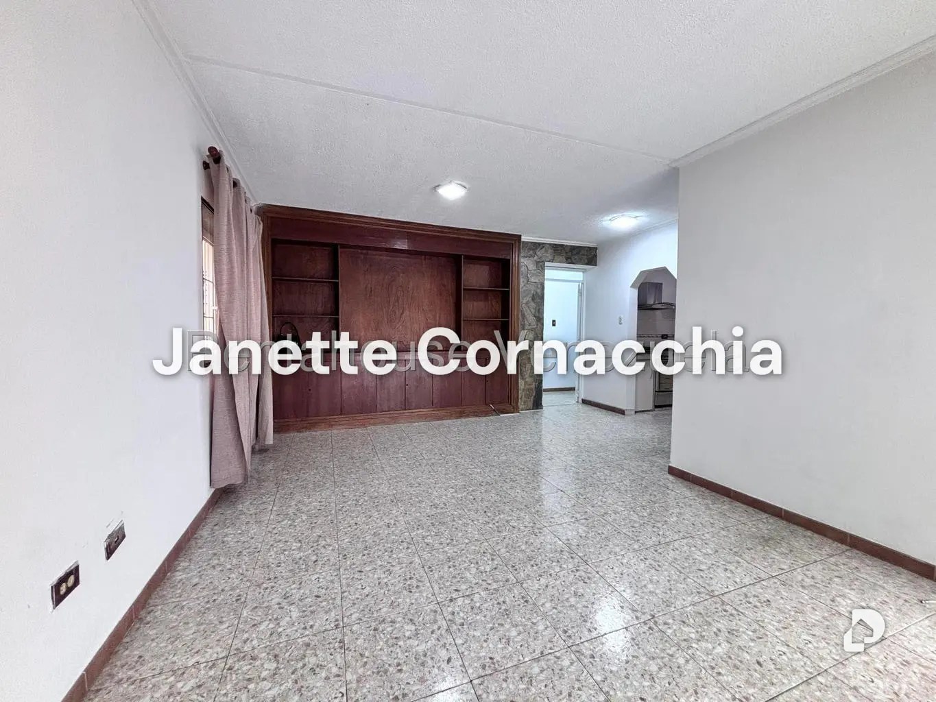 Local comercial en Colinas de Bello Monte, Caracas – 2
