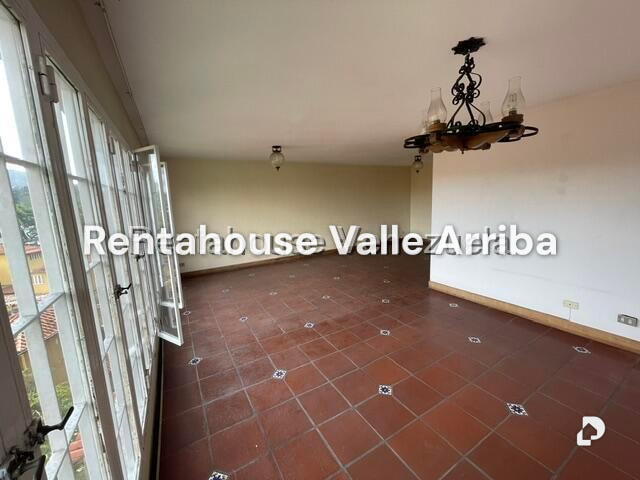 House in La Lagunita Country Club, Caracas – 8