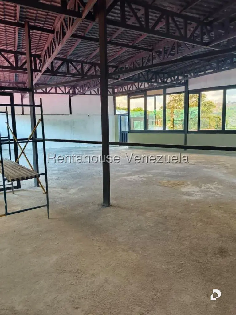 Casa en San Román, Caracas – 23