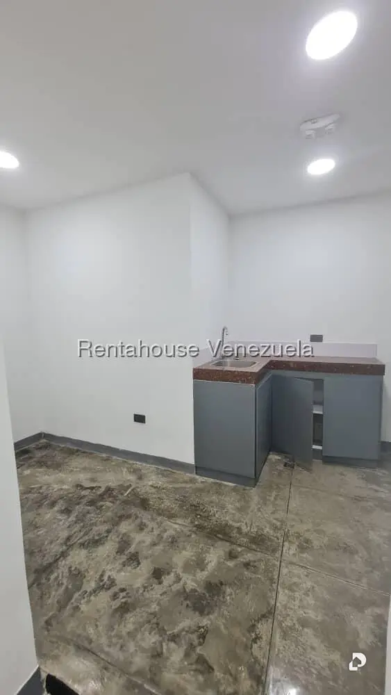 Casa en San Román, Caracas – 16