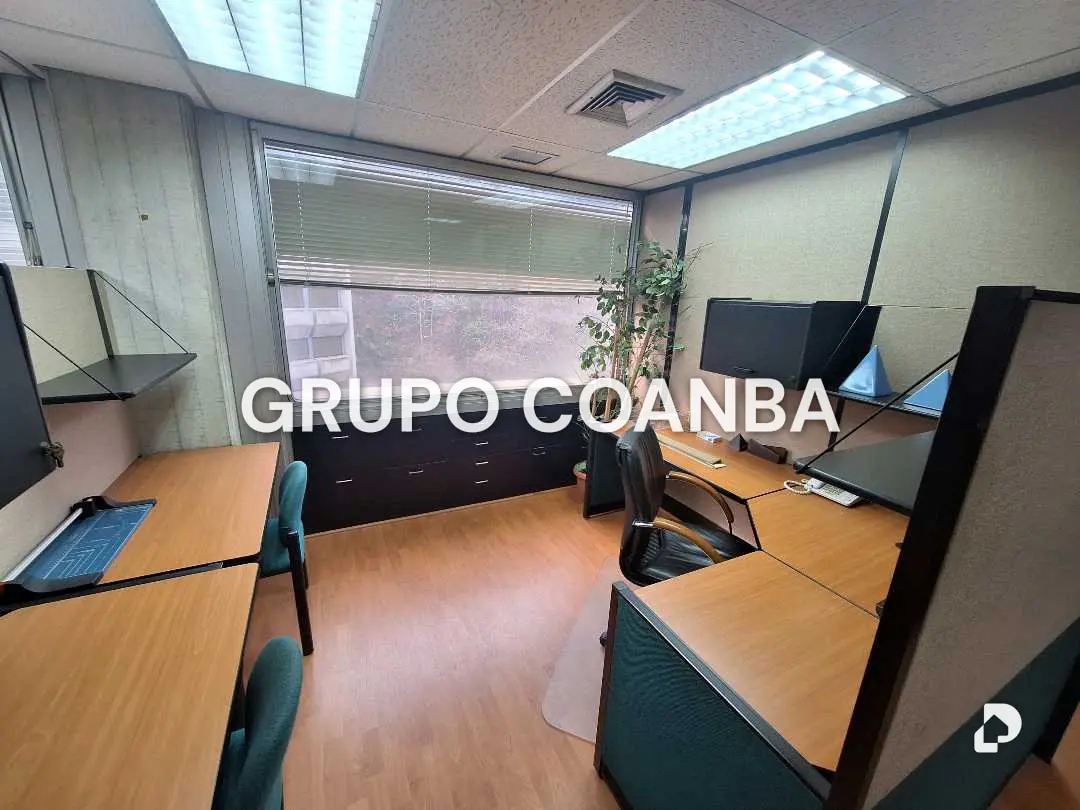 Oficina en Santa Paula, Caracas – 27