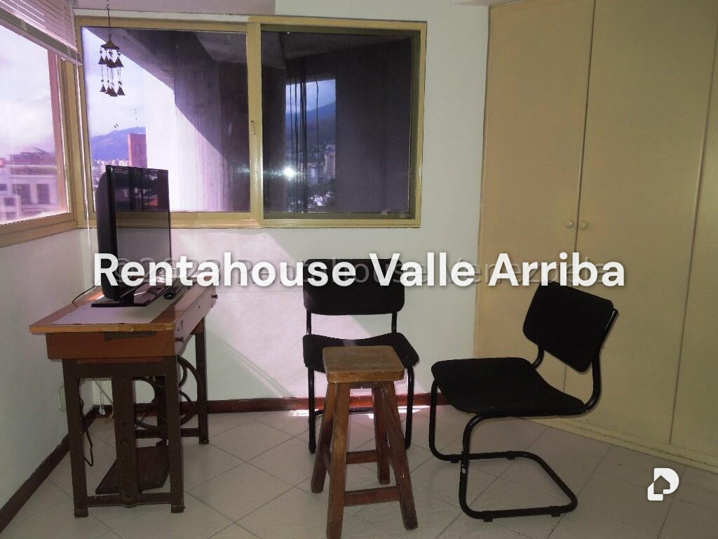 Apartamento en La Florida, Caracas – 13