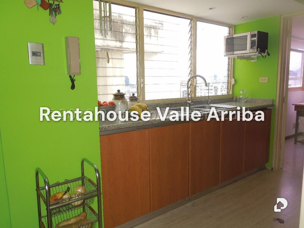 Apartamento en La Florida, Caracas – 10