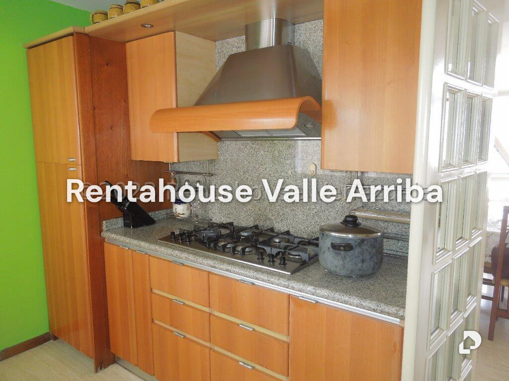 Apartamento en La Florida, Caracas – 11