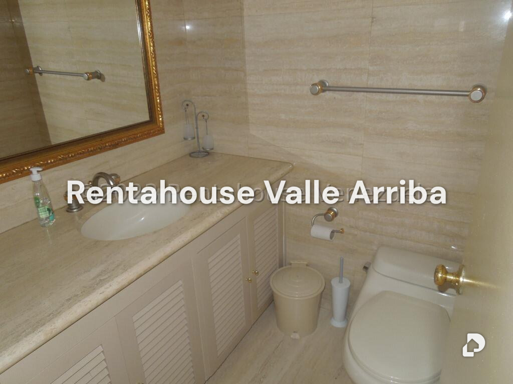 Apartamento en La Florida, Caracas – 8
