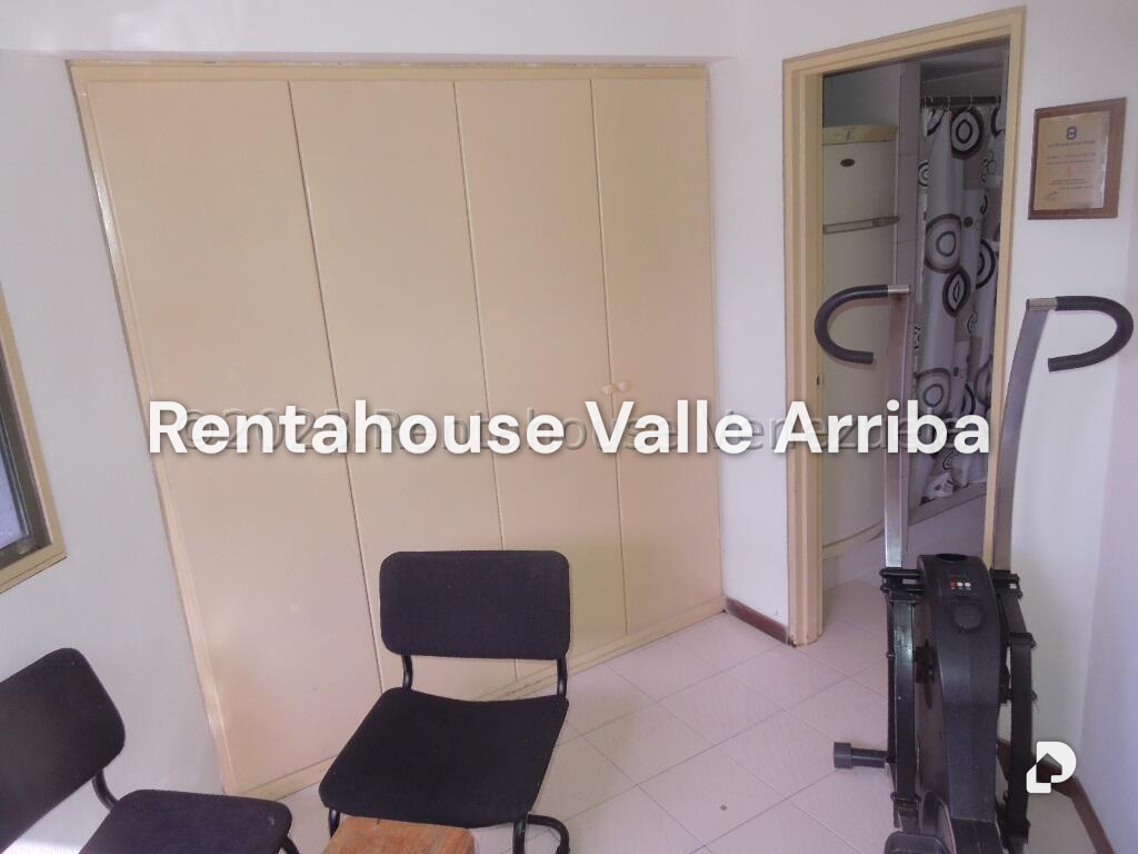 Apartamento en La Florida, Caracas – 12