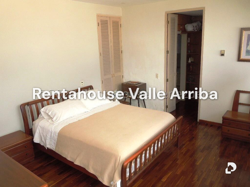 Apartamento en La Florida, Caracas – 15