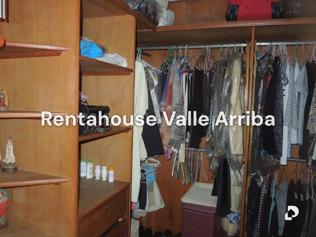 Apartamento en La Florida, Caracas – 16