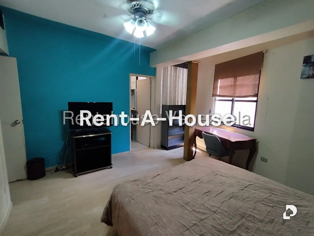 Apartamento en La Florida, Caracas – 18
