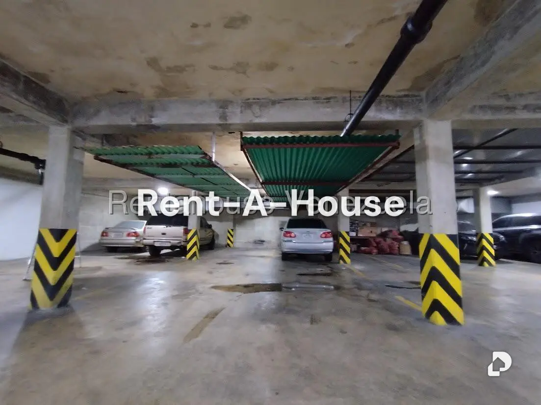 Apartamento en La Florida, Caracas – 26