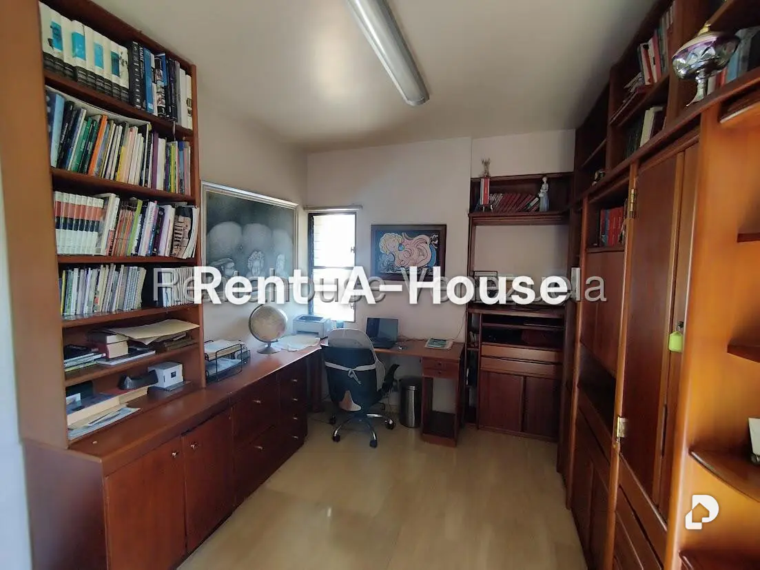Apartamento en La Florida, Caracas – 23