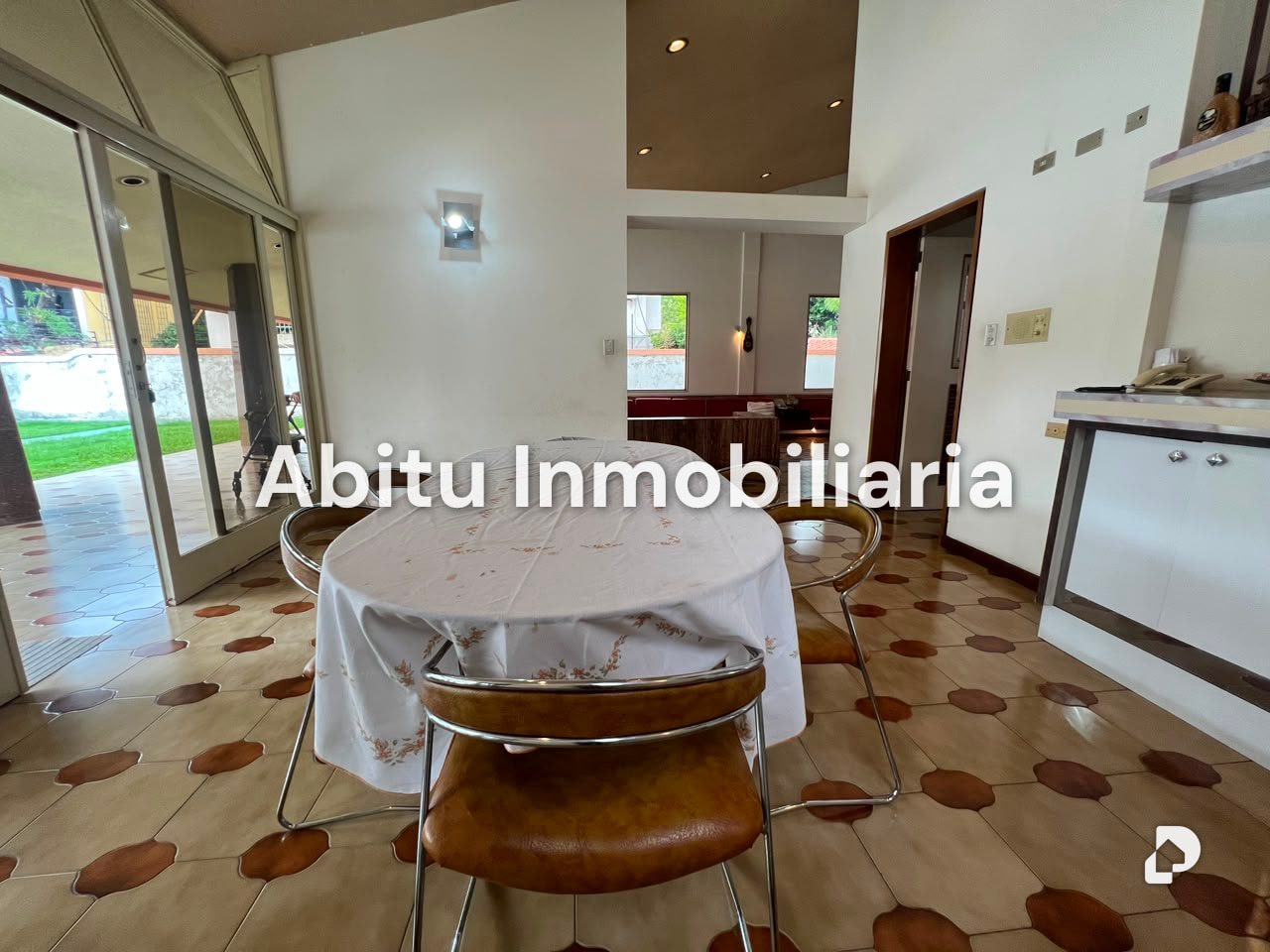Casa en Caurimare, Caracas – 13