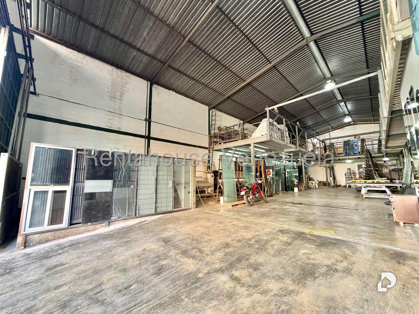 Local comercial en Catia, Caracas