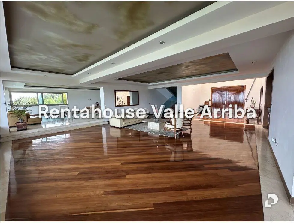 Casa en Alto Hatillo, Caracas – 11