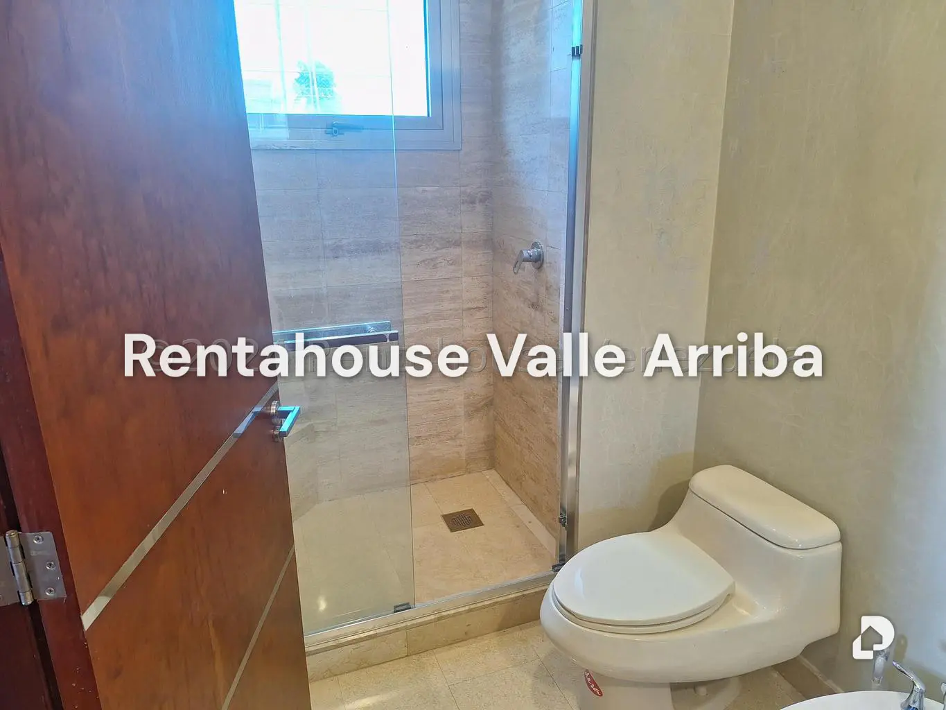 Casa en Alto Hatillo, Caracas – 23