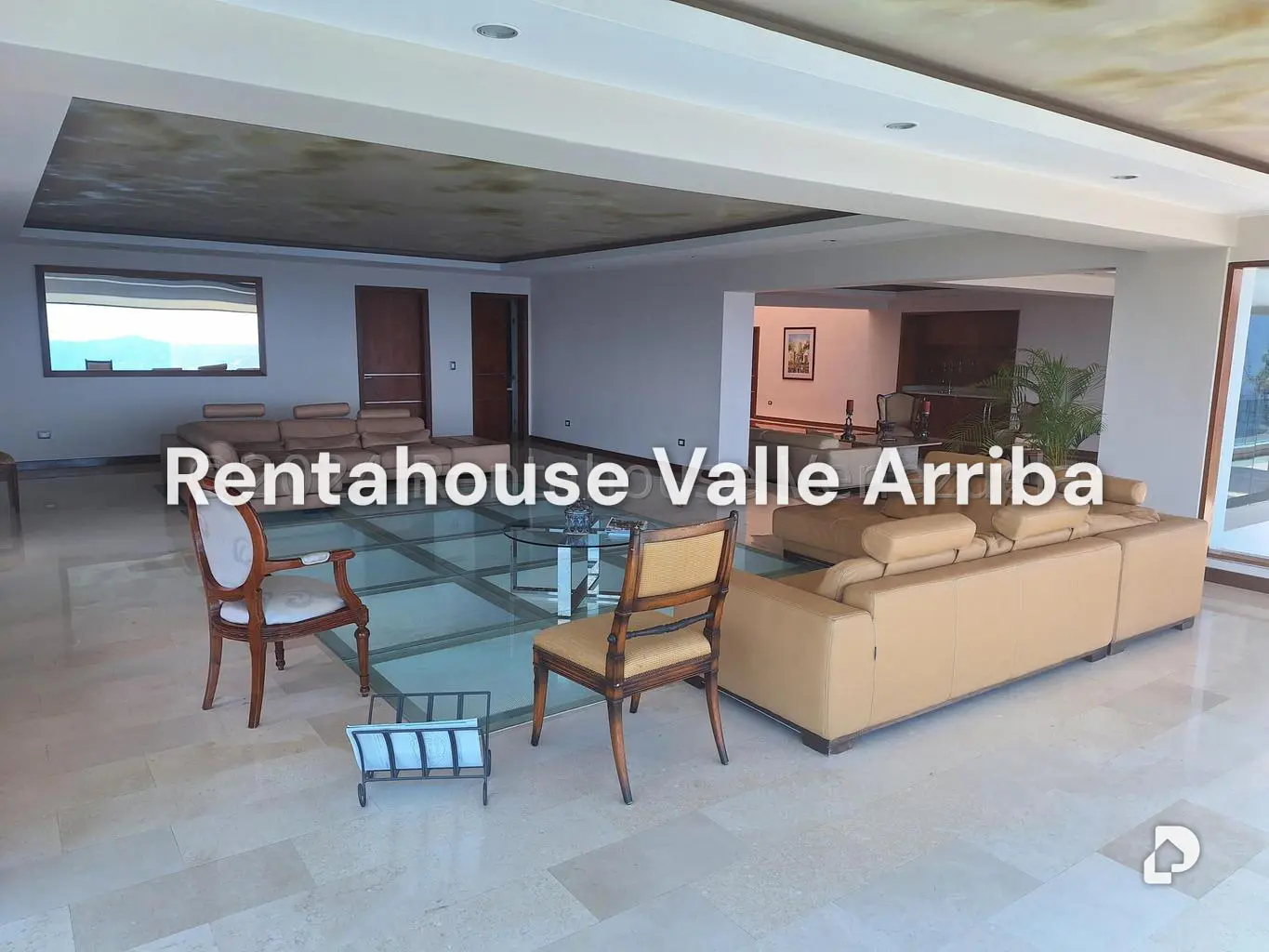 Casa en Alto Hatillo, Caracas – 14
