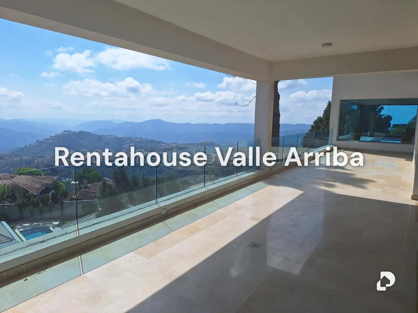 Casa en Alto Hatillo, Caracas – 22