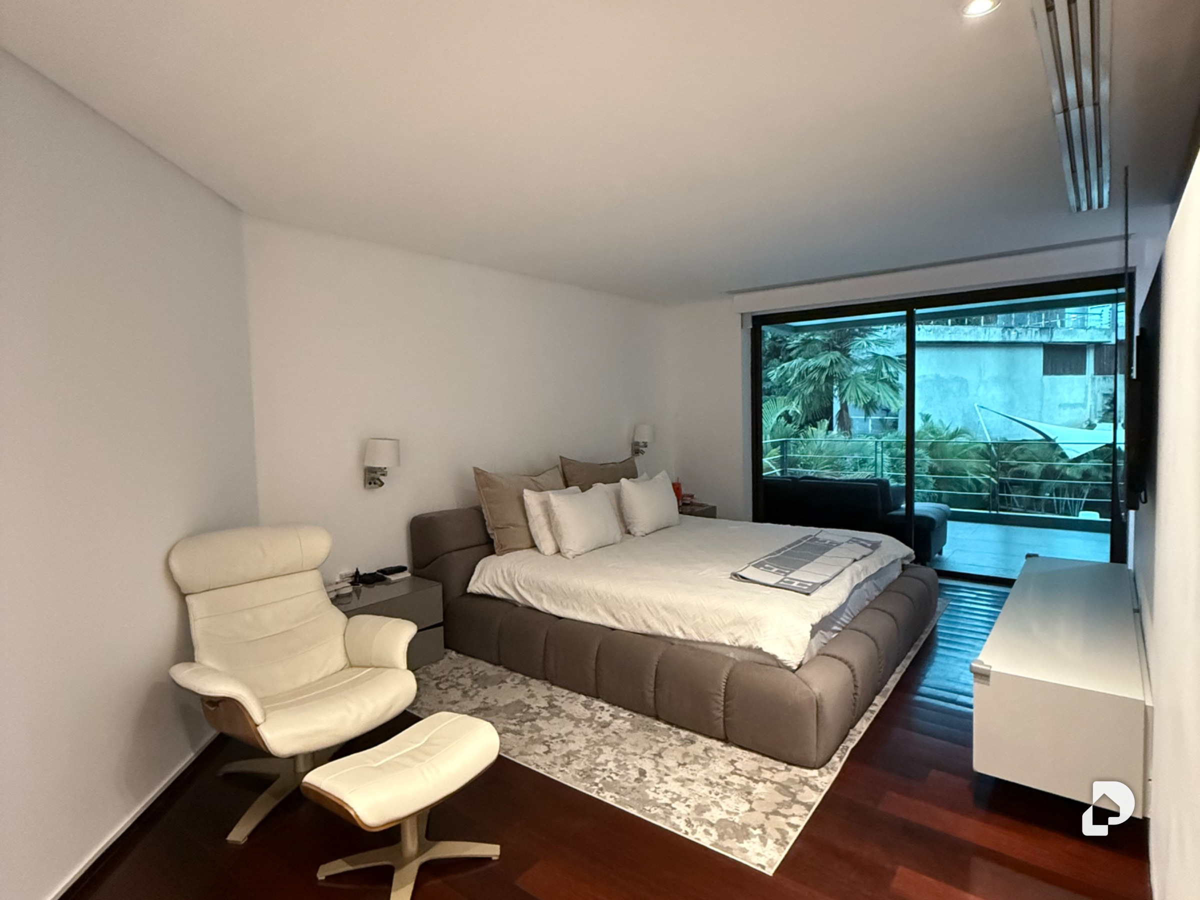 House in Colinas de Tamanaco, Caracas – 12