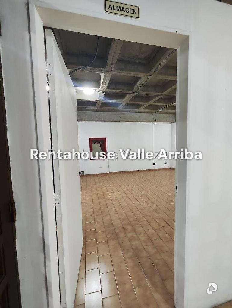 Local comercial en Los Dos Caminos, Caracas – 9