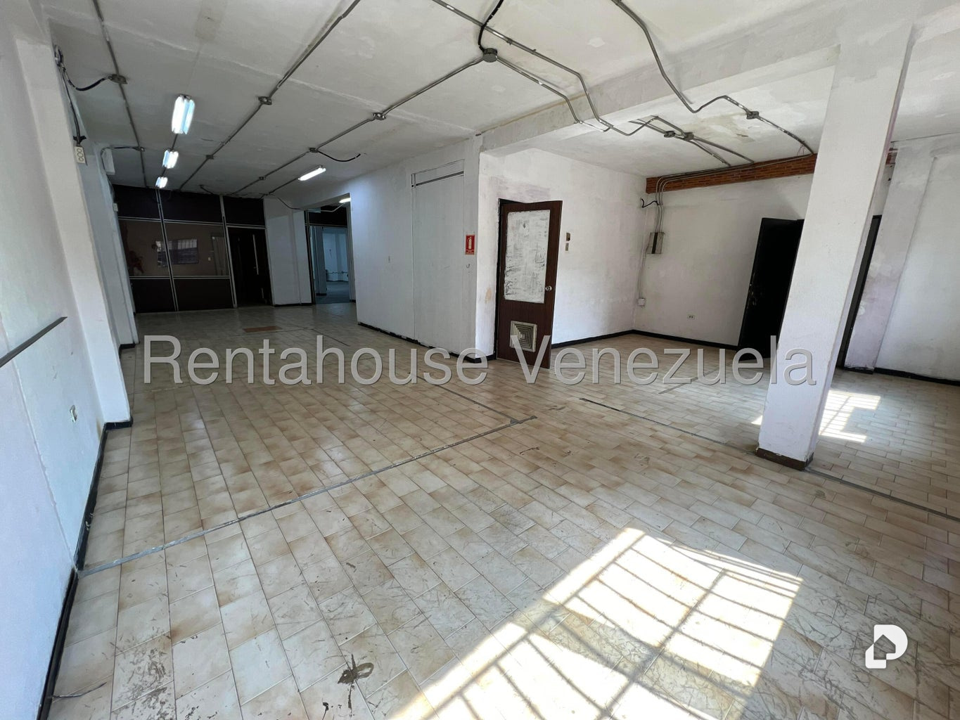 Local comercial en Catia, Caracas – 9