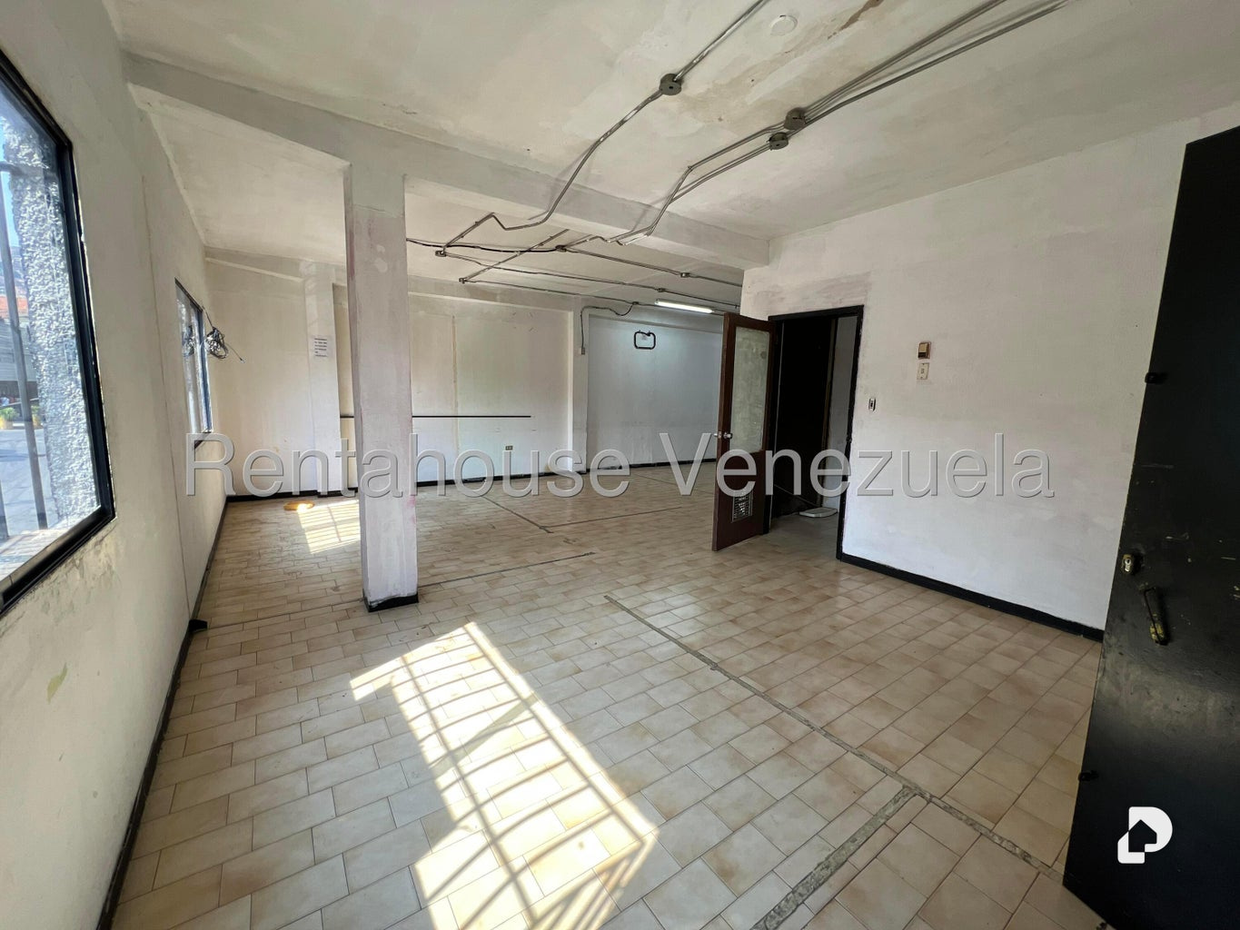 Local comercial en Catia, Caracas – 8