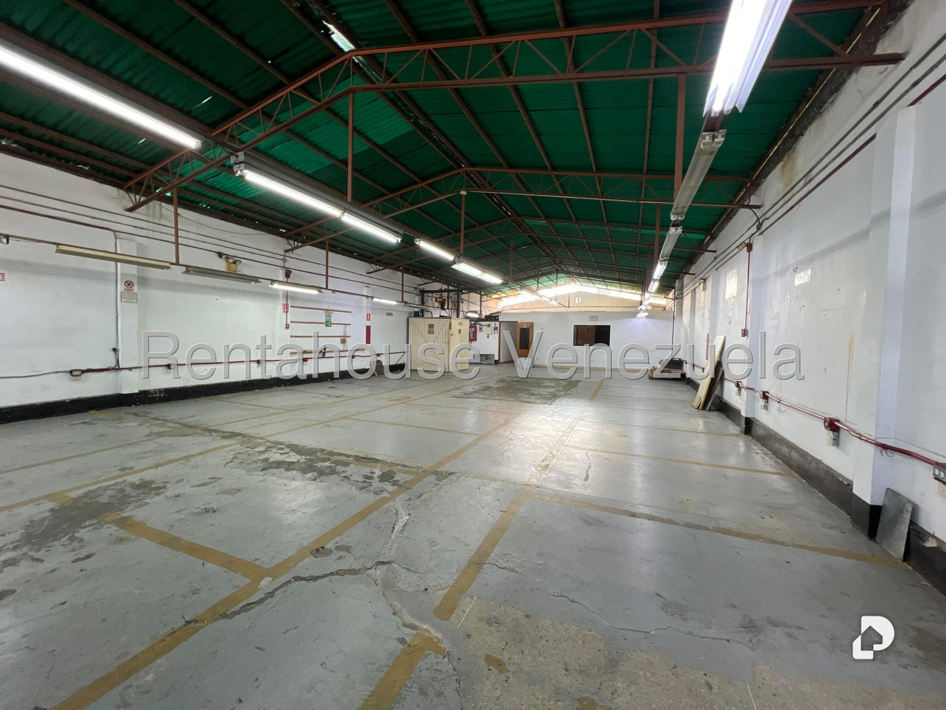 Local comercial en Catia, Caracas – 14