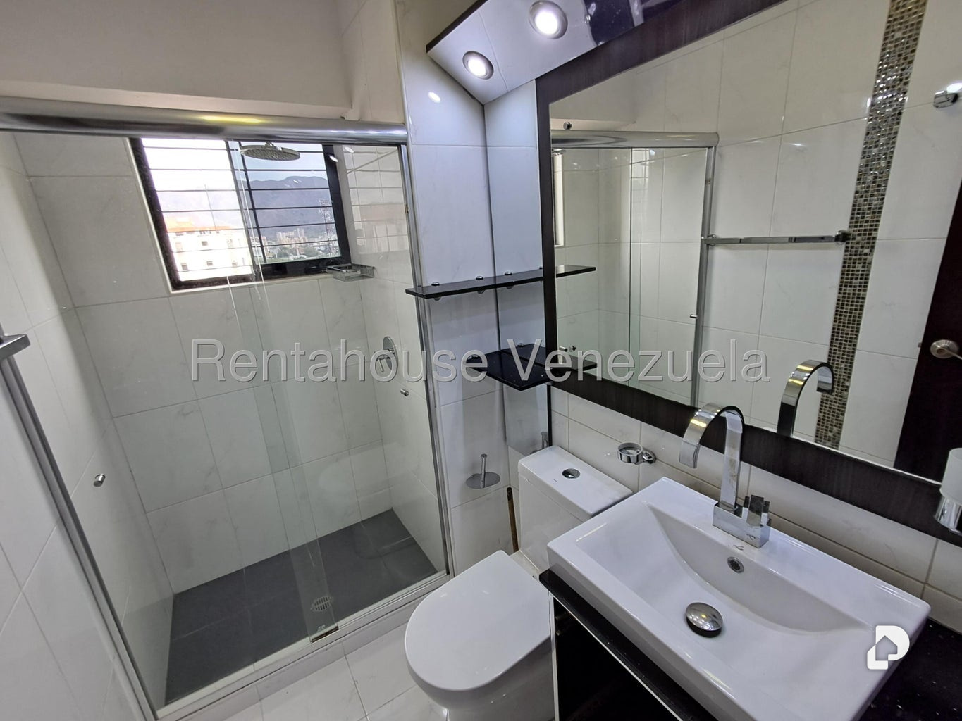 Apartamento en La Granja, Naguanagua