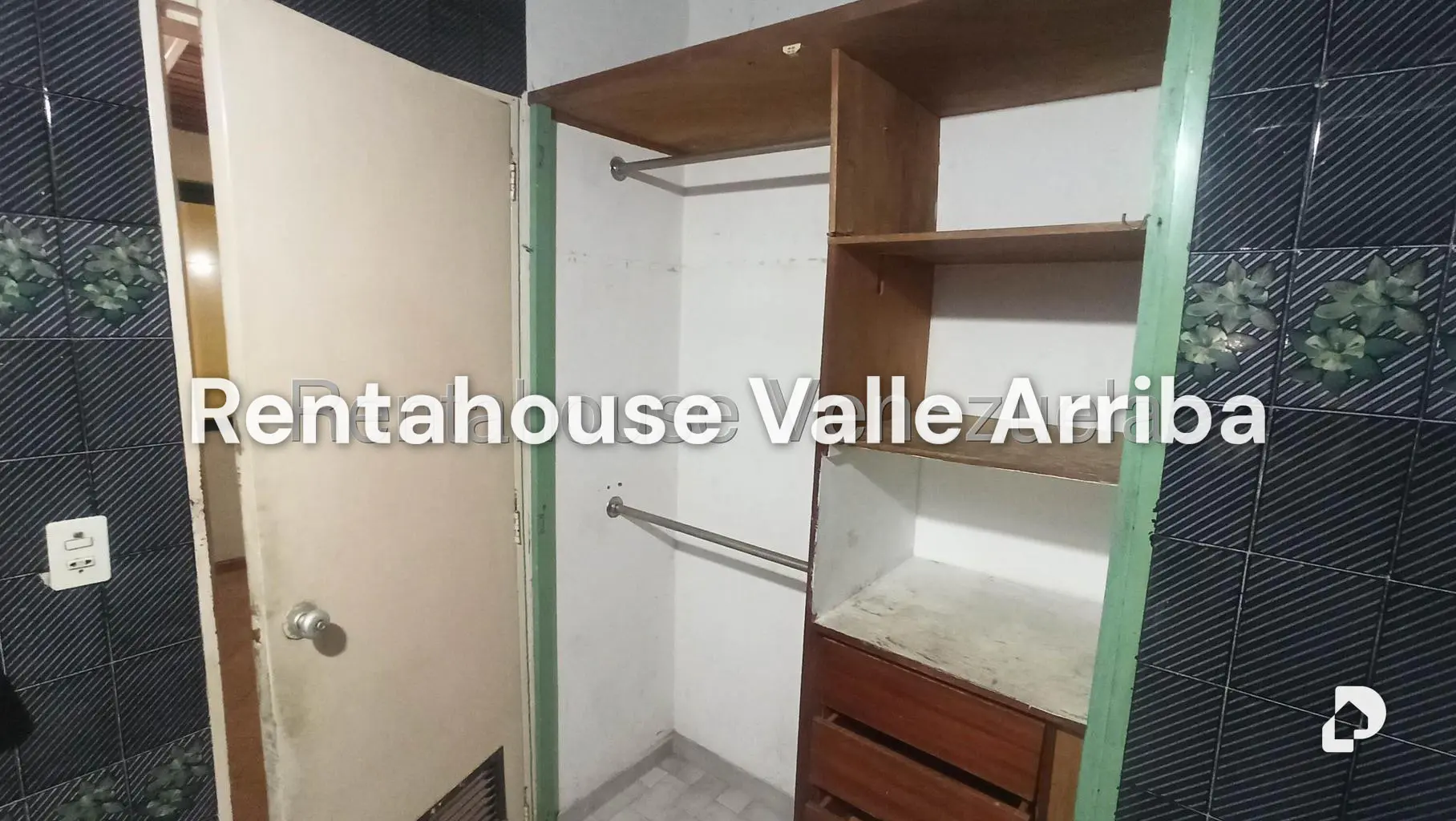 Casa en Valle Arriba, Guatire – 14