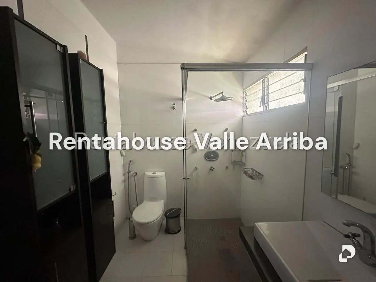 House in Colinas de Bello Monte, Caracas – 25