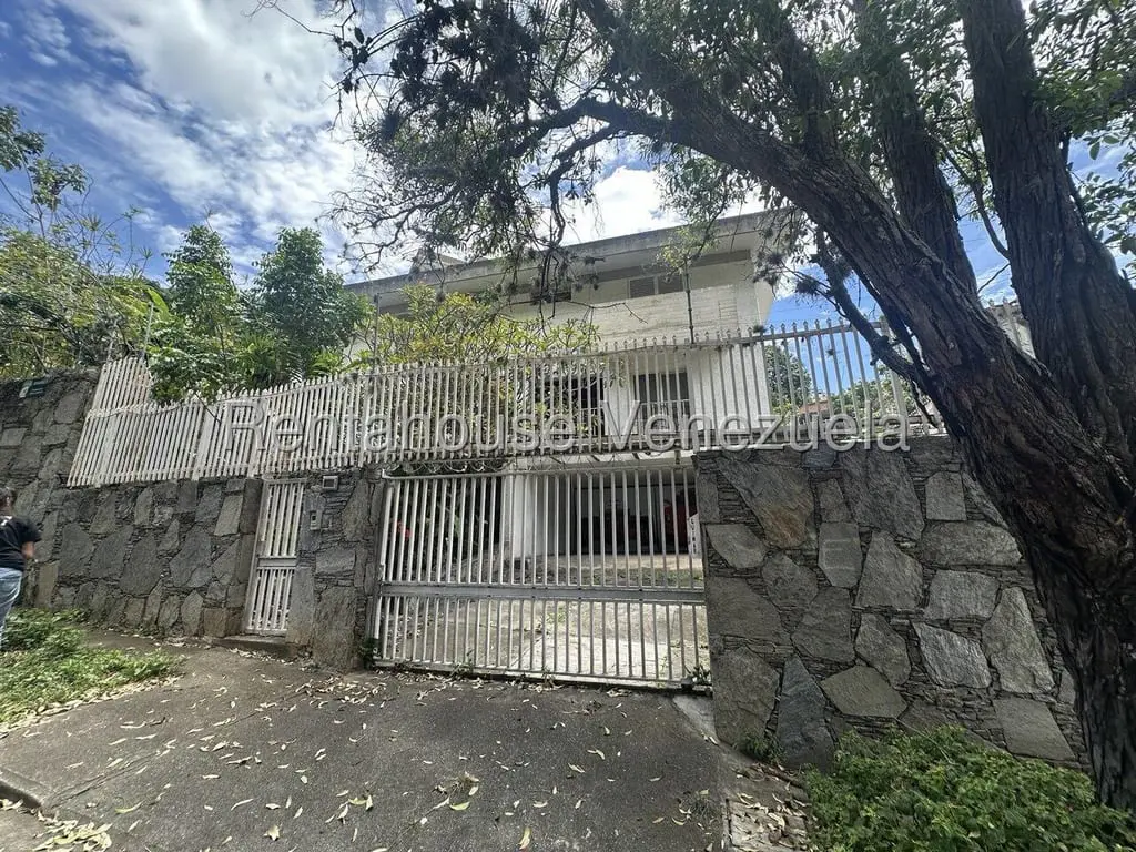 House in Colinas de Bello Monte, Caracas - 1