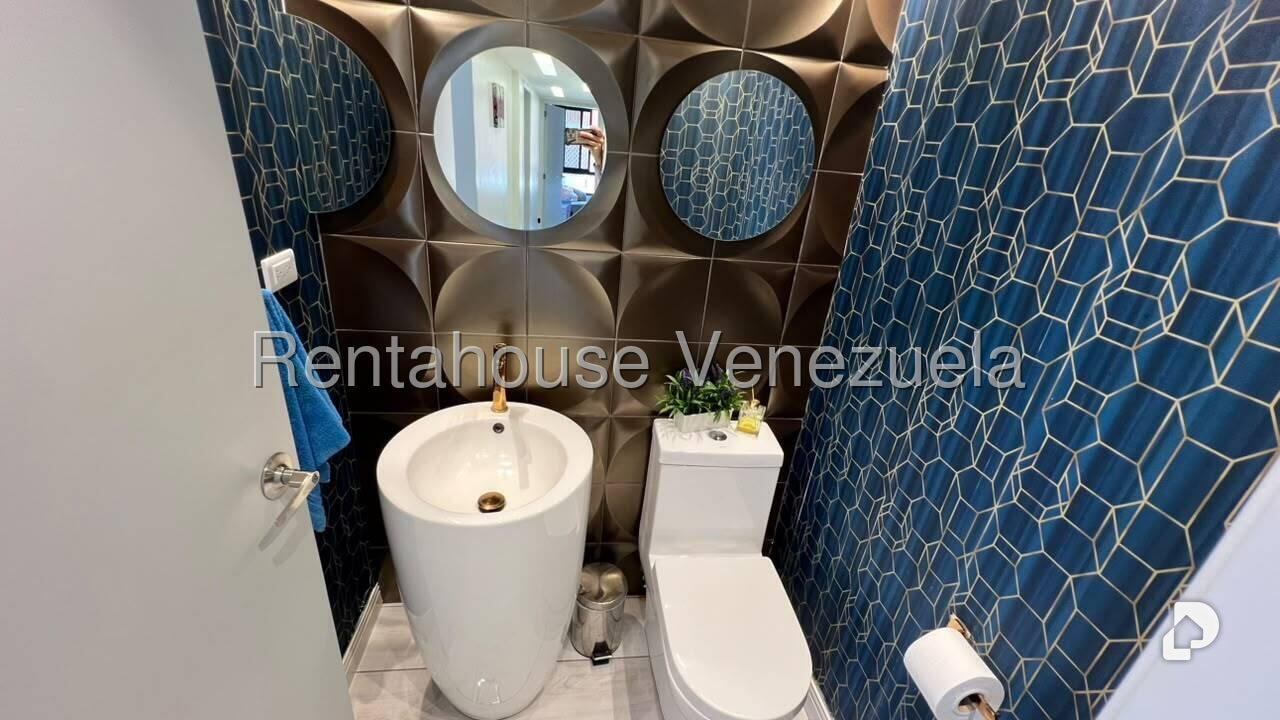 Apartamento en Campo Alegre, Caracas – 16