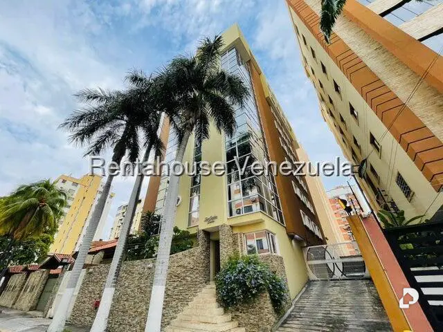 Apartamento en Urbanización San Isidro, Maracay – 1