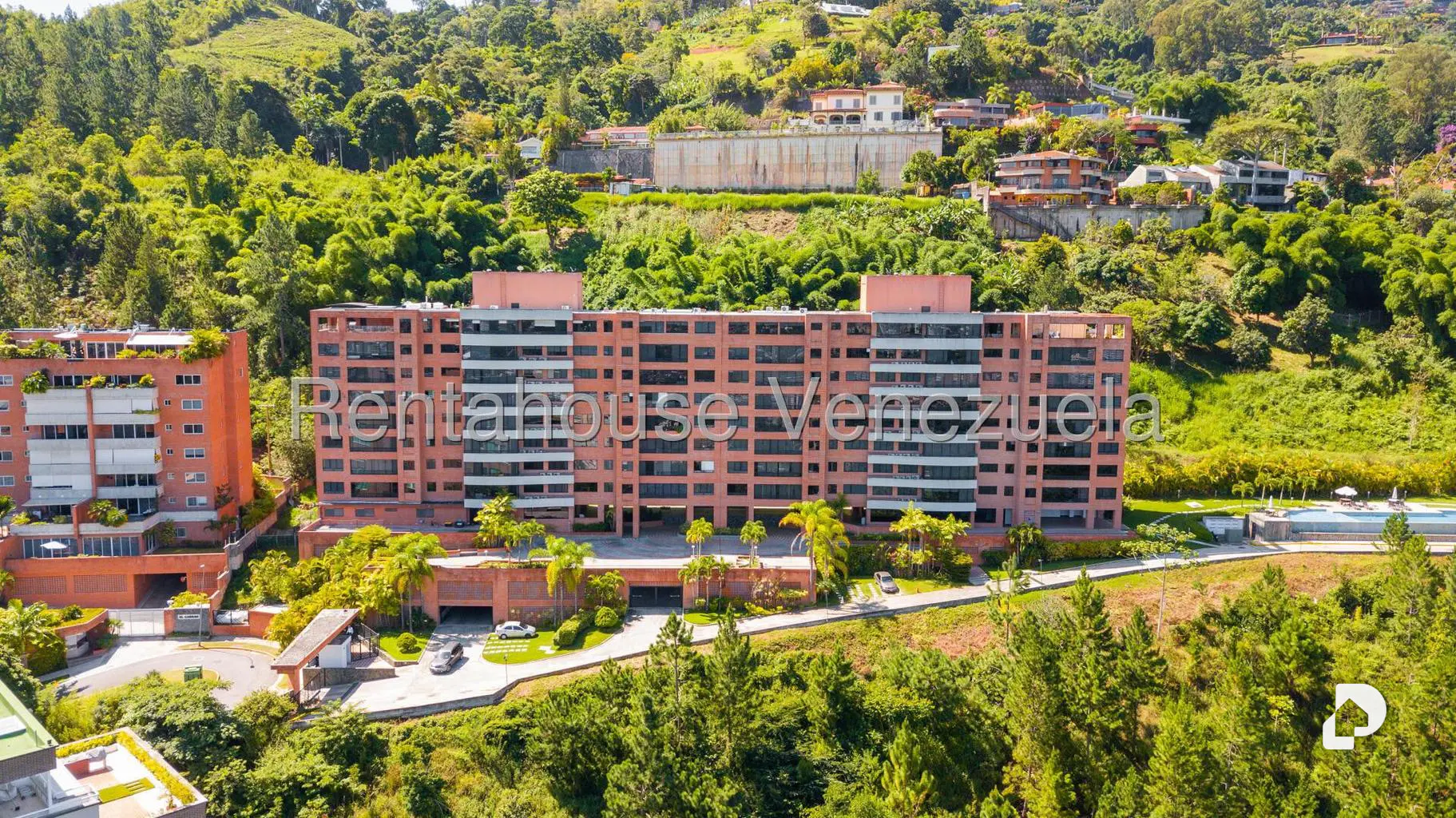 Apartamento en Solar del Hatillo, Caracas – 1