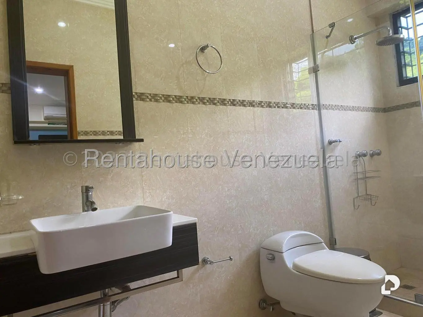 Apartamento en Solar del Hatillo, Caracas – 26