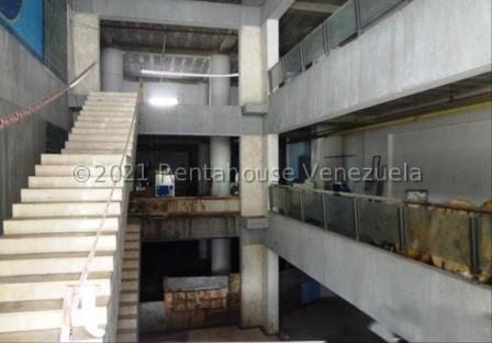 Edificio en Sabana Grande, Caracas