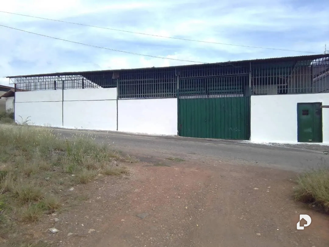 Warehouse in El Llano, San Juan – 1