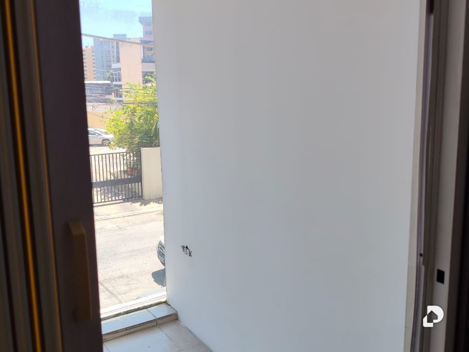 Oficina en Urbanización El Penonal, Lechería – 16