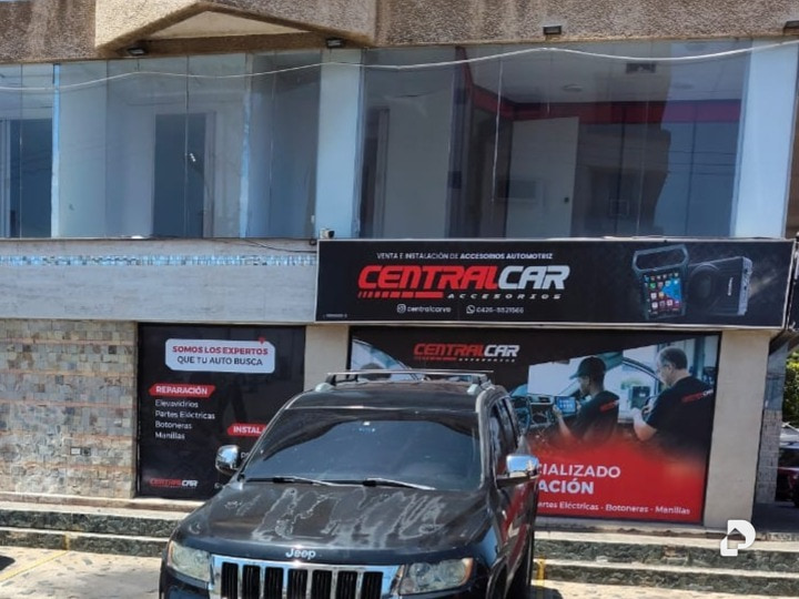 Oficina en Urbanización El Penonal, Lechería – 2