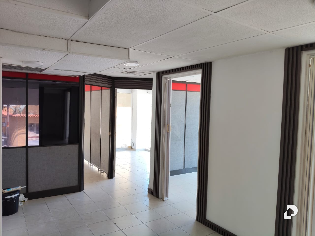 Oficina en Urbanización El Penonal, Lechería – 4
