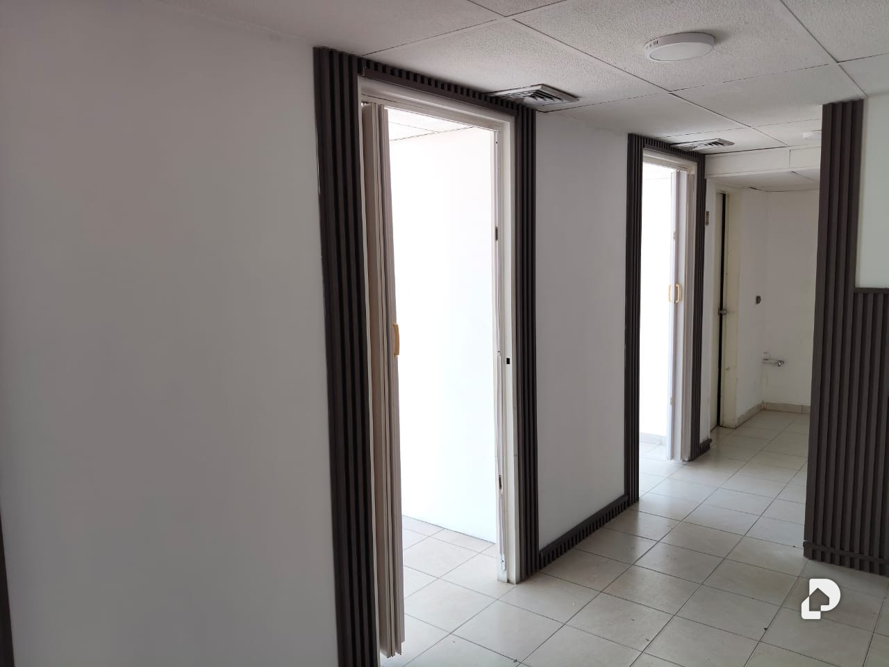 Oficina en Urbanización El Penonal, Lechería – 8