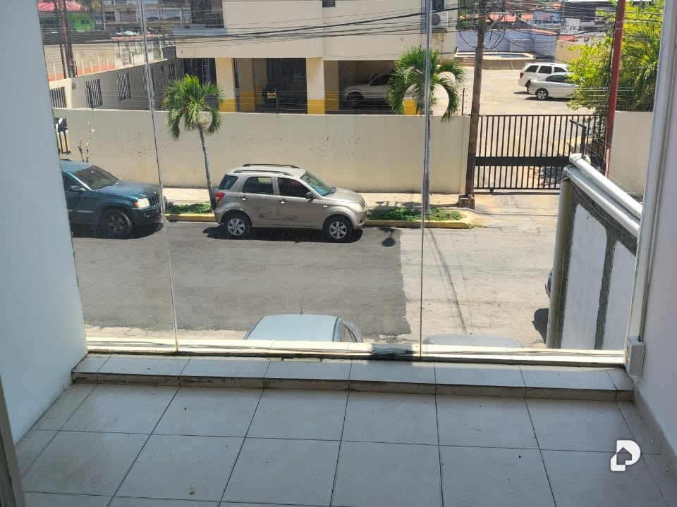 Oficina en Urbanización El Penonal, Lechería – 3