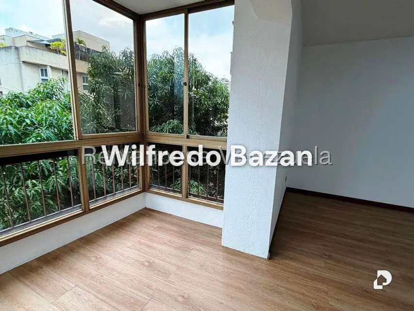 Apartamento en Los Palos Grandes, Caracas – 9